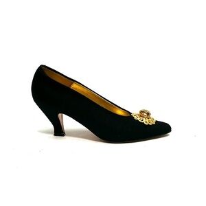 Vintage 1980s black fabric over leather gold buckle pumps